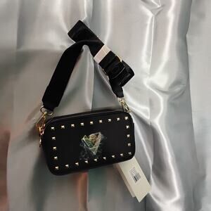 Orlandi Valentino, Shoulder or crossbody, Black with Gold 8" w 4.5"h and 3"d